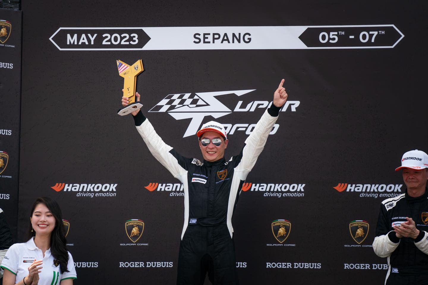 恭喜Smart 喺 Lamborghini Super Trofeo Asia Sepang 站攞到冠軍