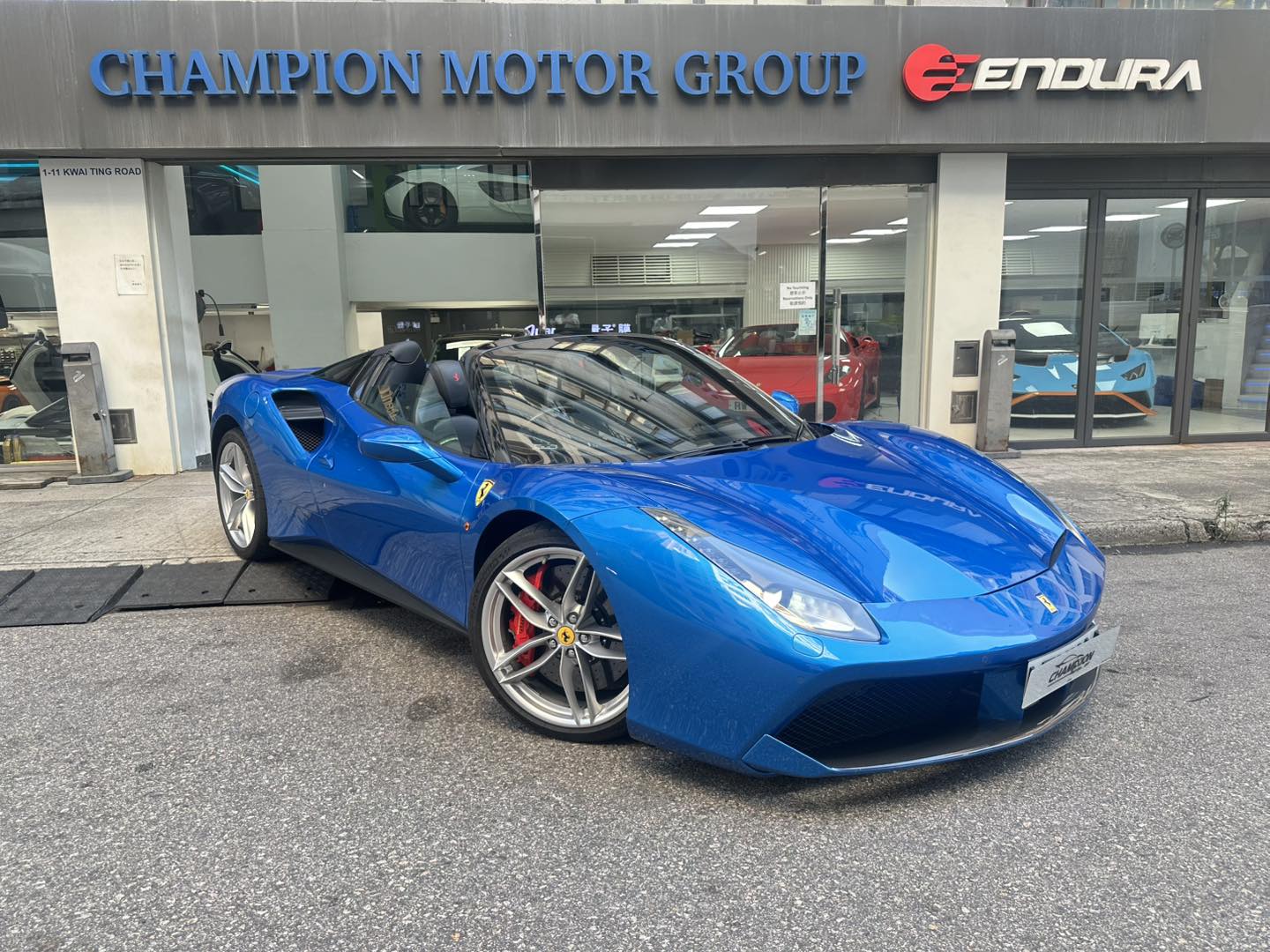 FERRARI 488 SPIDER